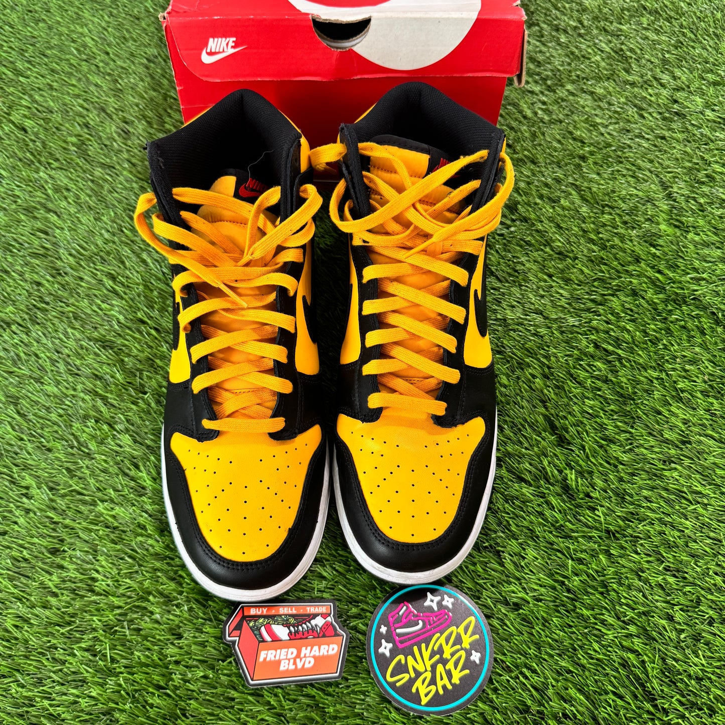 Nike Dunk High Retro Reverse Goldenrod