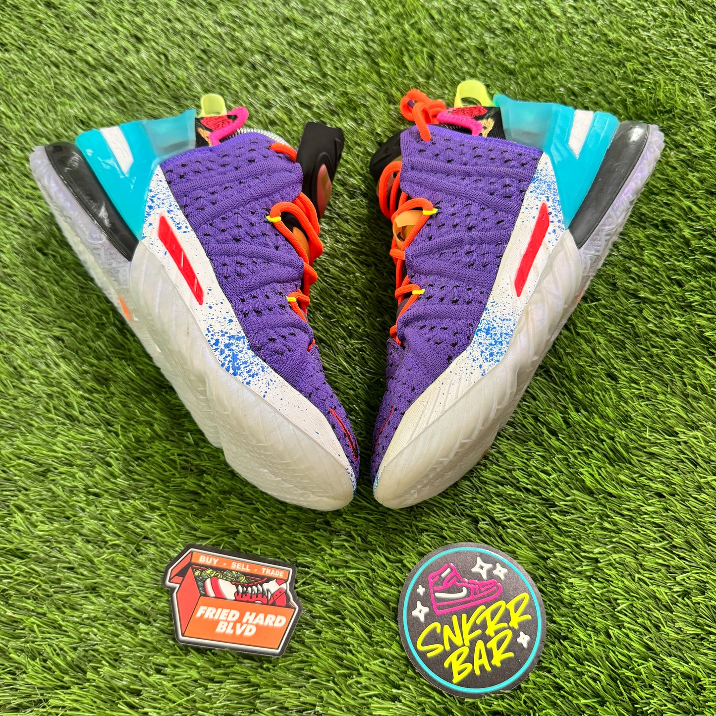 Nike LeBron 18 Best 10–18 Psychic Purple