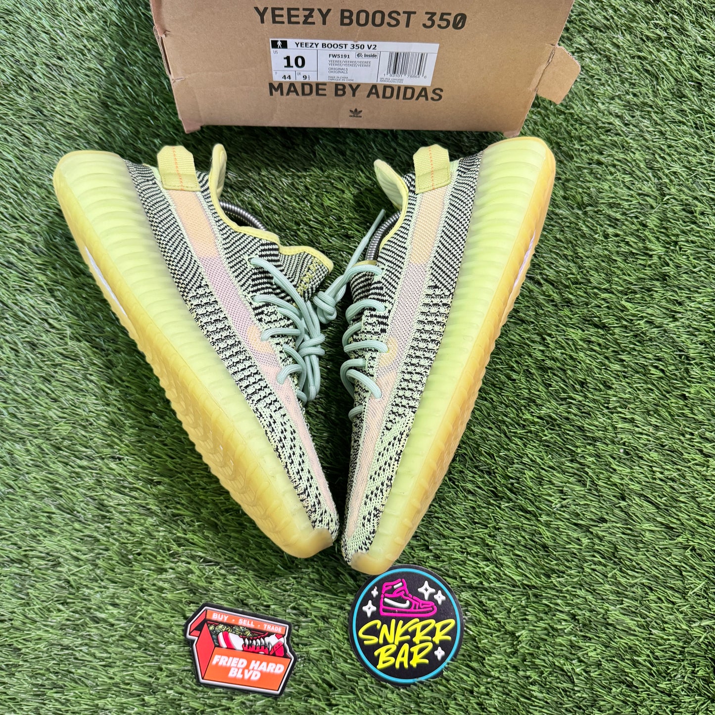 adidas Yeezy Boost 350 V2 Yeezreel