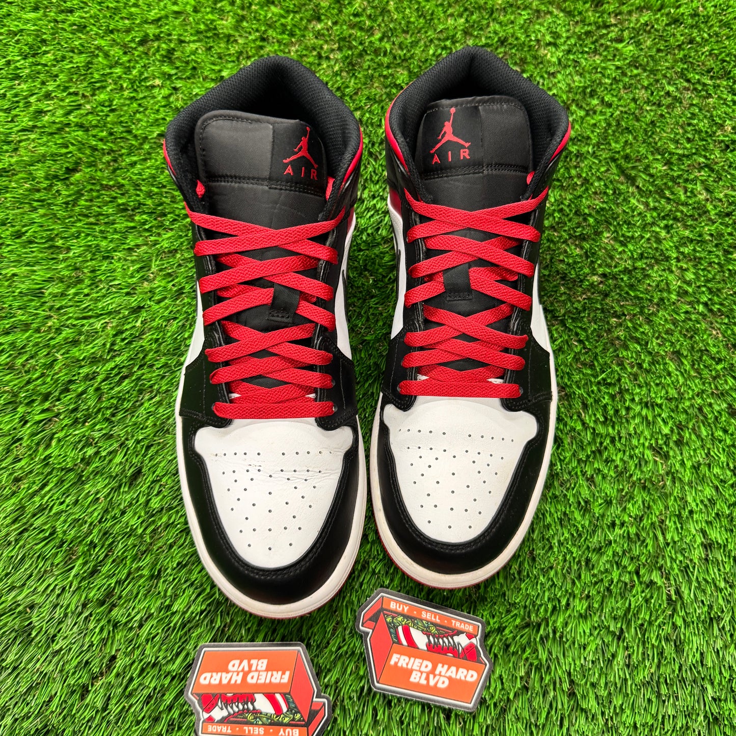 Jordan 1 Mid Gym Red Black Toe 10M/11.5W