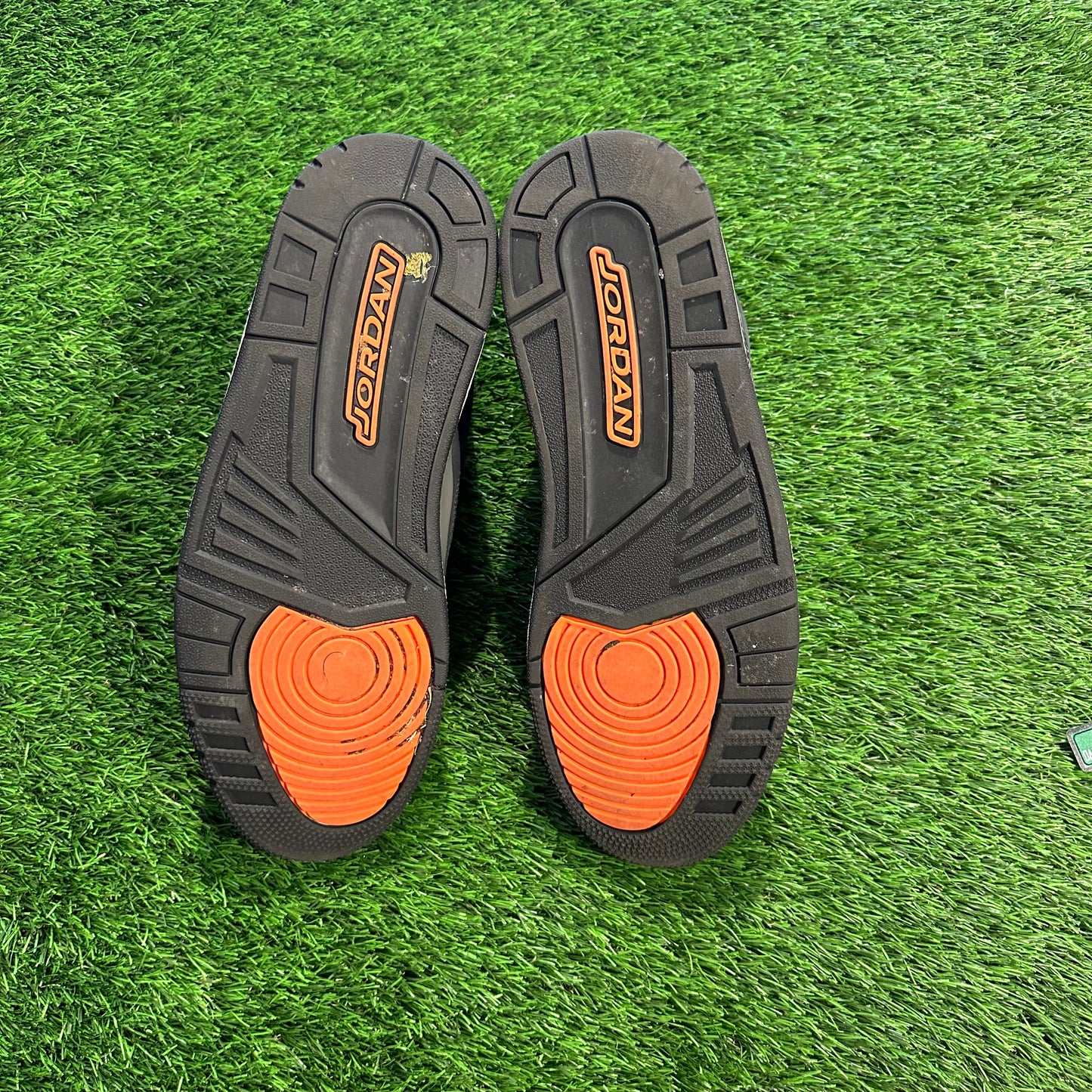 Air Jordan 3 Retro 'Fear' 2023