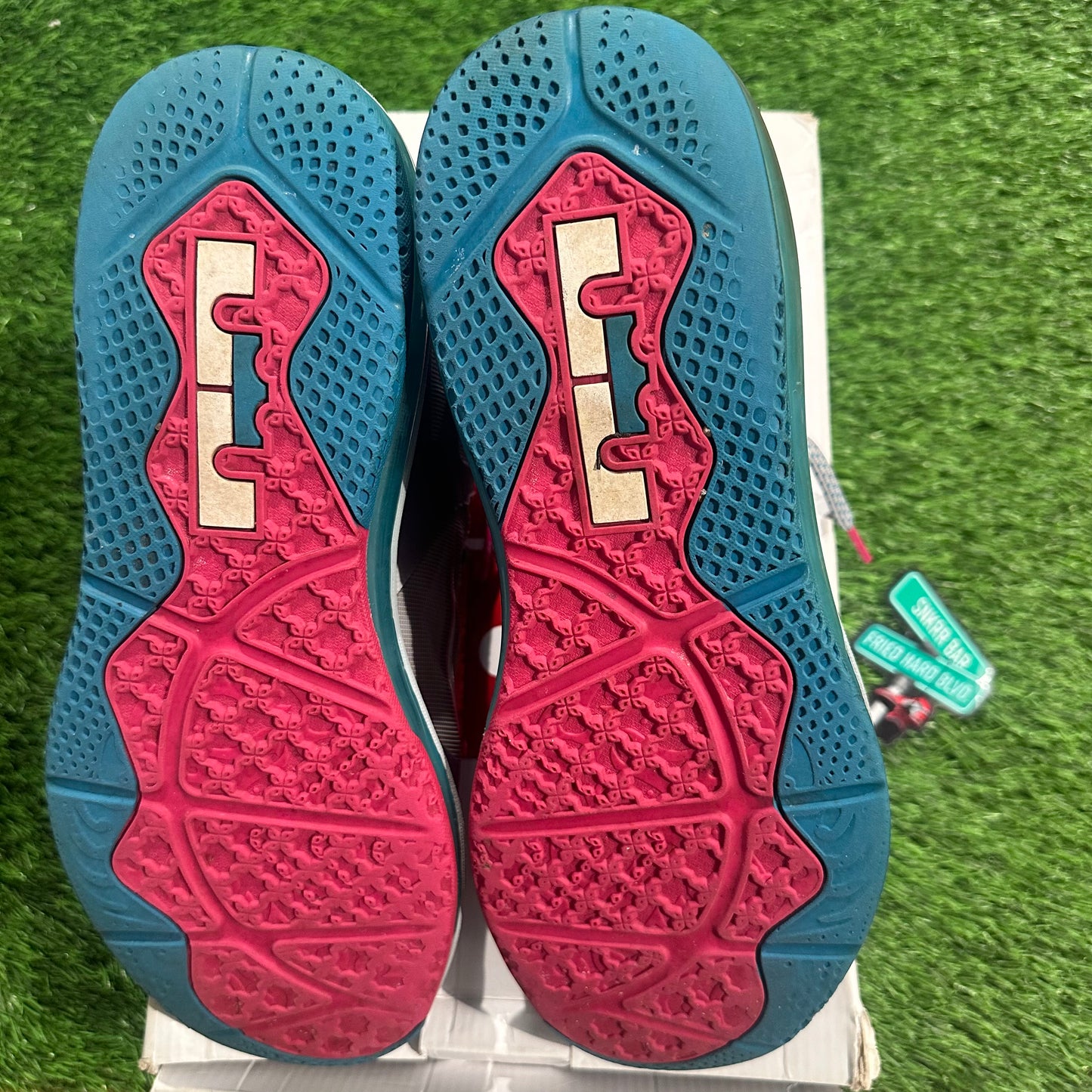 LeBron 9 Low 'Fireberry'