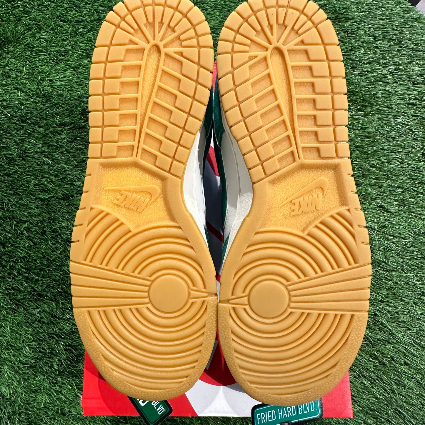 Nike Dunk Low “Malachite Gum”