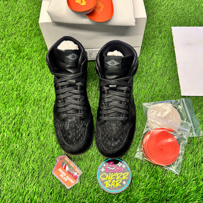 Jordan 1 Retro High '85 Wings Black 5.5Y/7W