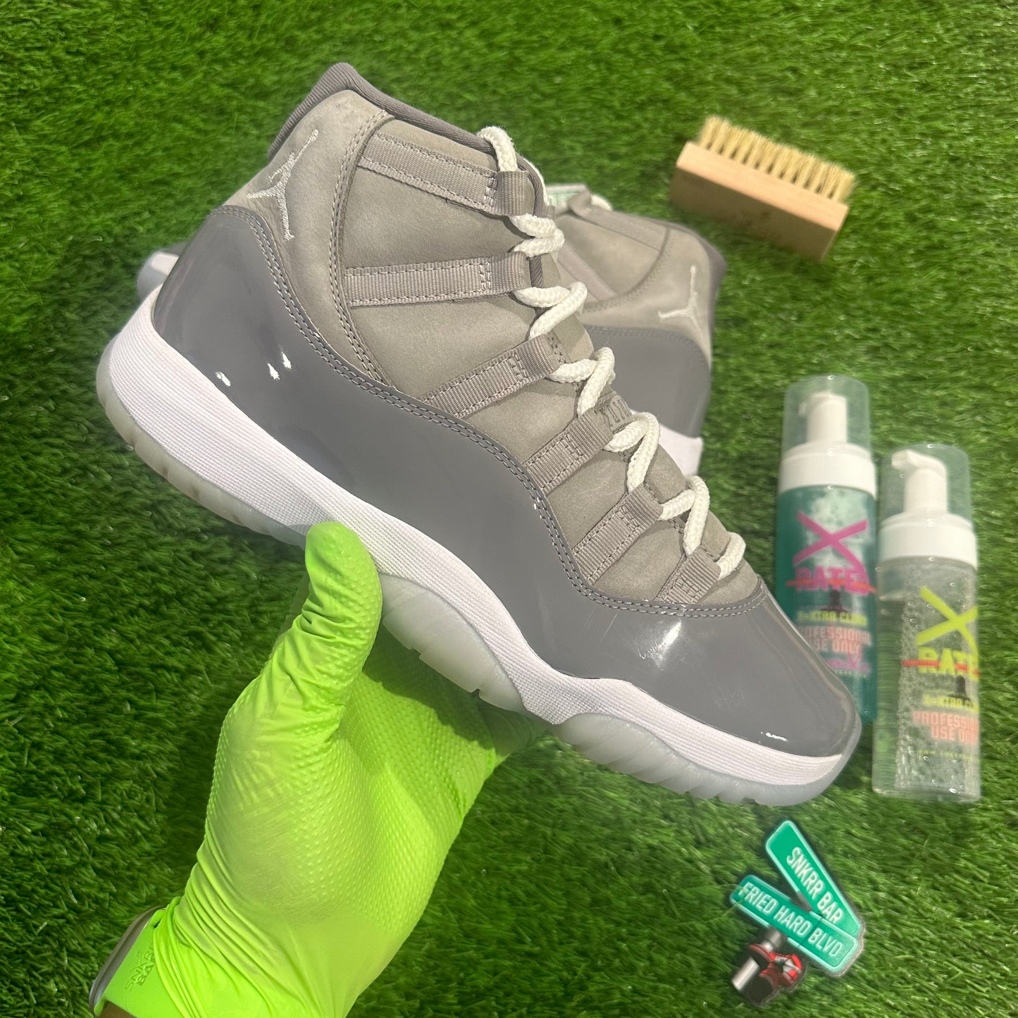 Air Jordan 11 Retro 'Cool Grey' 2021