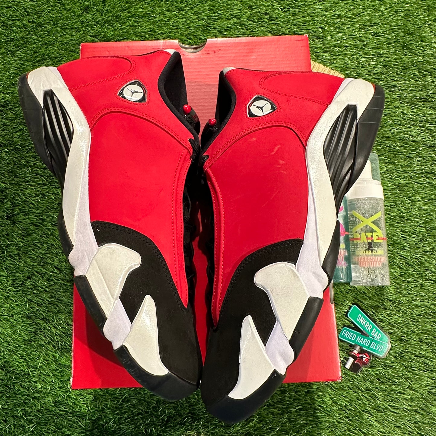 Air Jordan 14 Retro 'Gym Red'