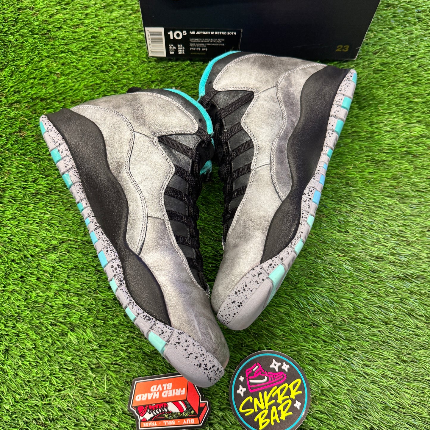Jordan 10 Retro Lady of Liberty 30th Anniversary 10.5M/12W
