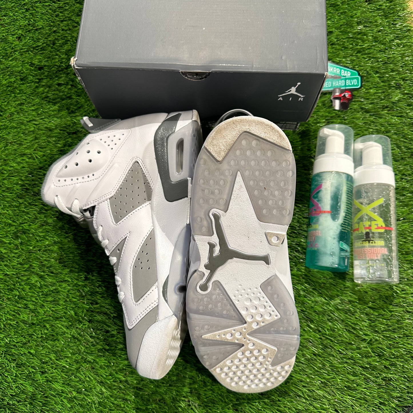 Jordan 6 Retro Cool Grey