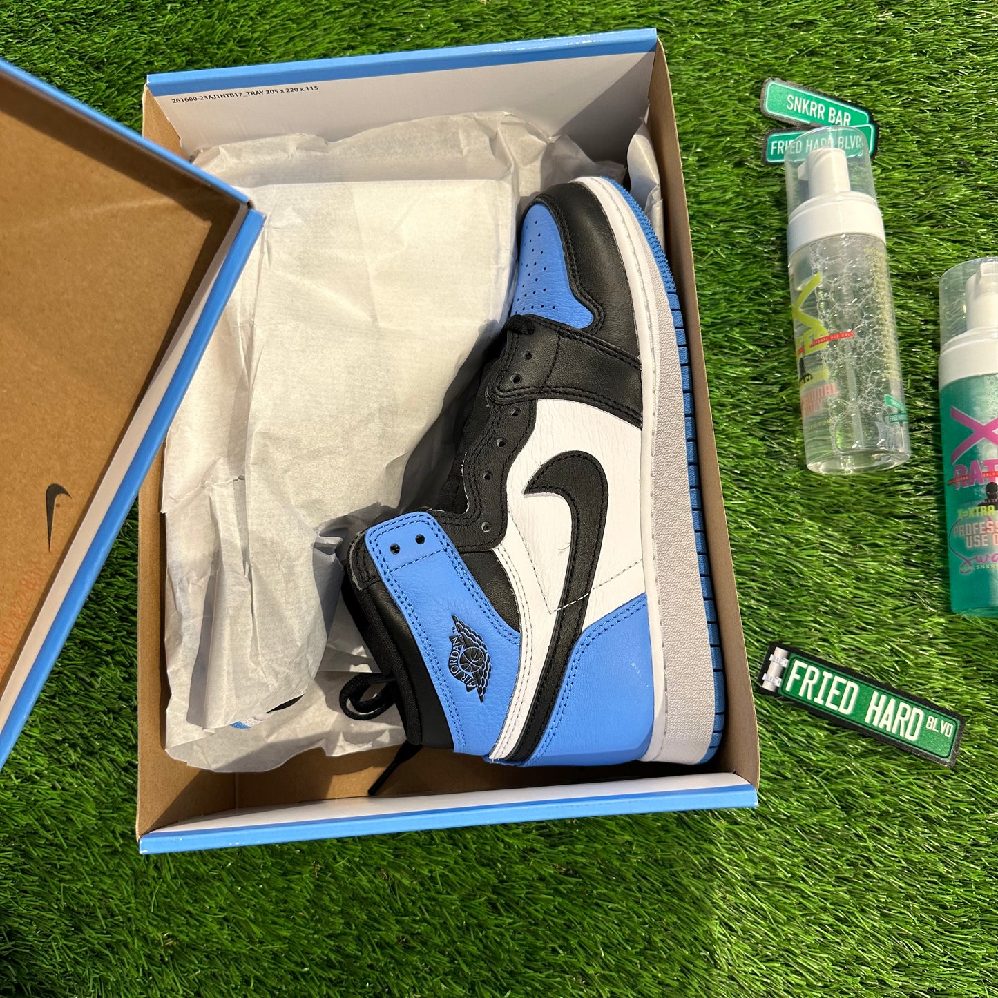 Jordan 1 Retro High OG UNC Toe (GS)