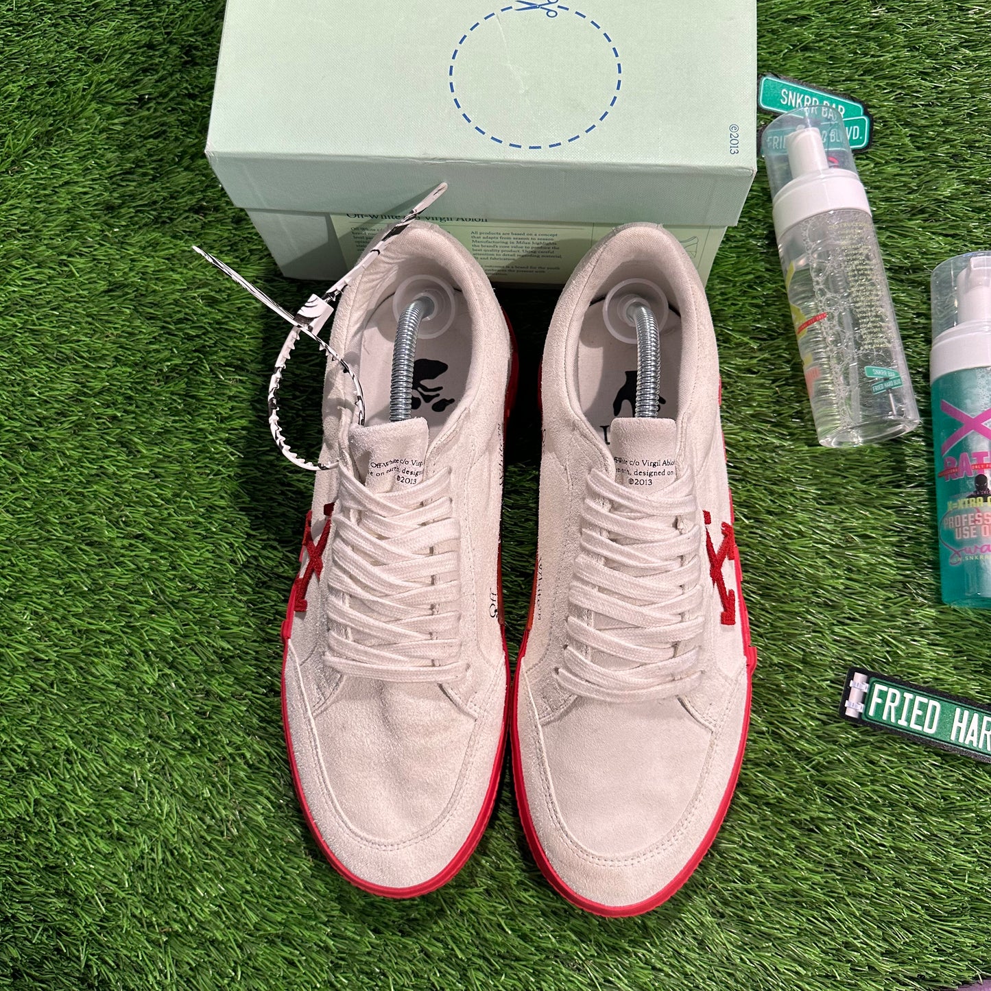 Off-White Low Vulc White Red AW20