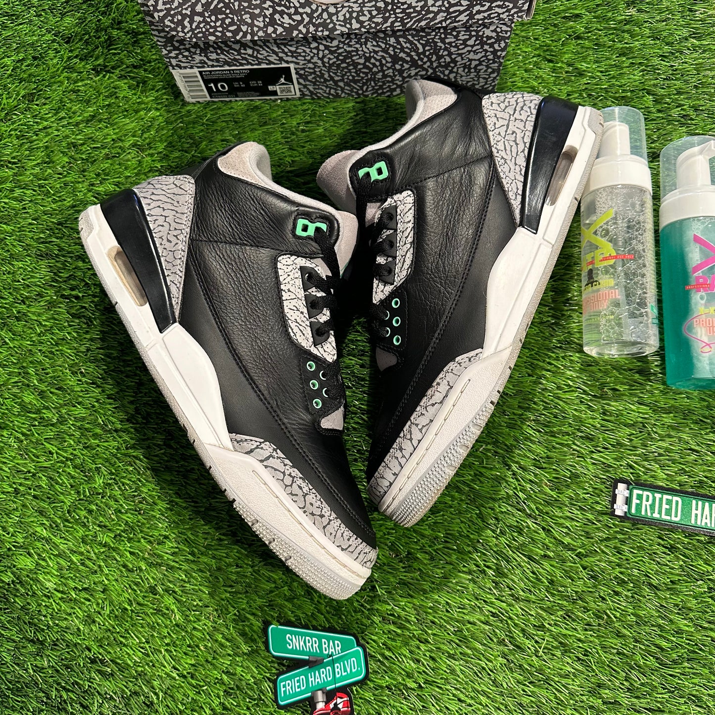 Jordan 3 Retro Green Glow