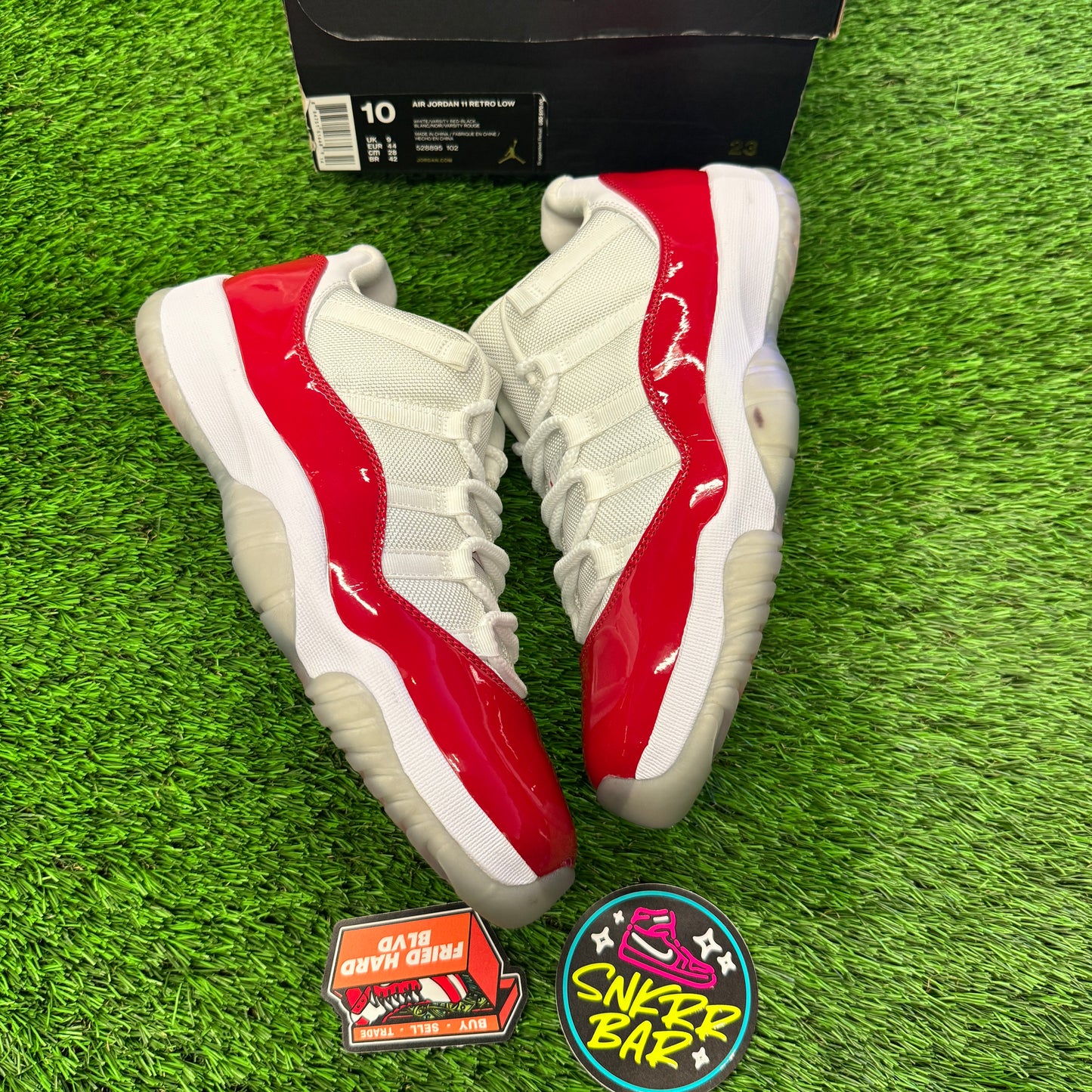 Jordan 11 Retro Low Cherry (2016) 10M/11.5W