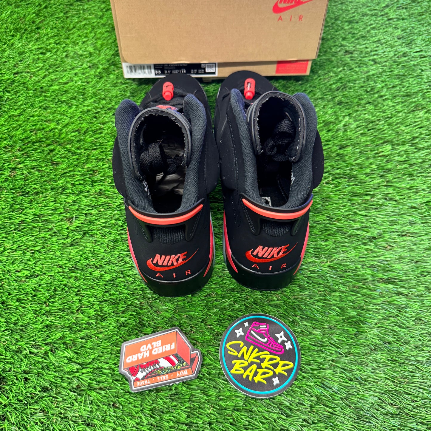 Jordan 6 Retro Infrared Salesman 9.5M/11W