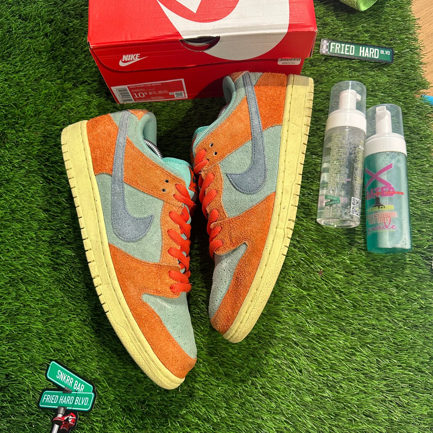 Nike SB Dunk Low Orange Emerald Rise
