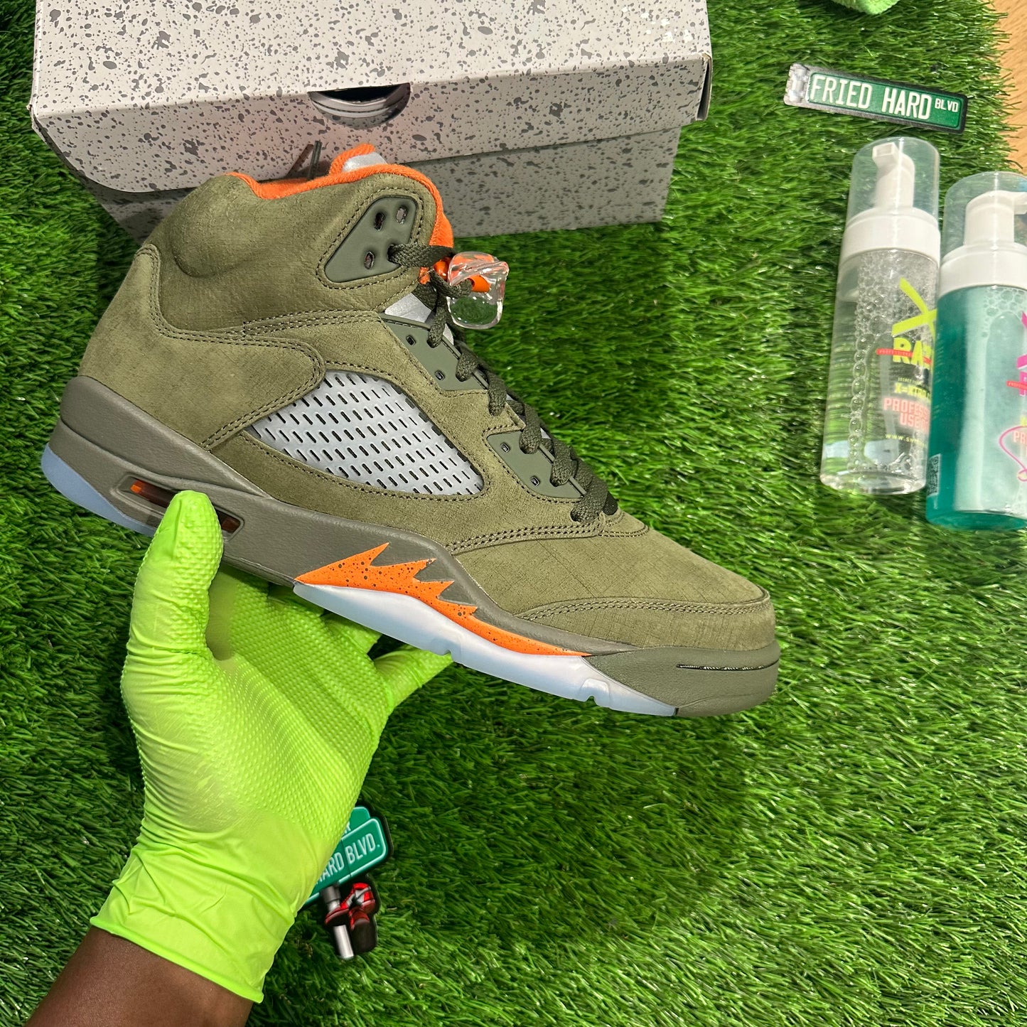 Air Jordan 5 Retro 'Olive' 2024