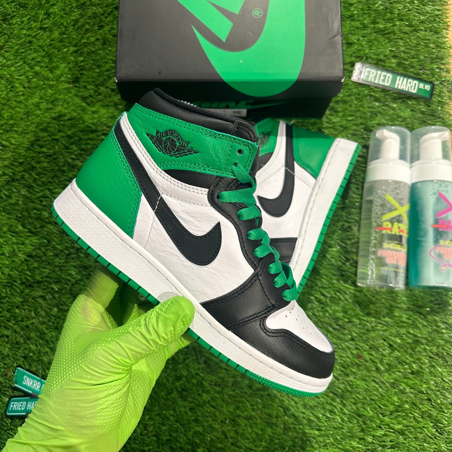 Jordan 1 Retro High OG Lucky Green (GS)