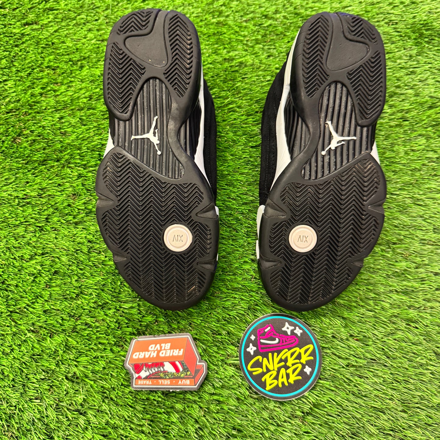 Jordan 14 Retro Black White 8M/9.5W