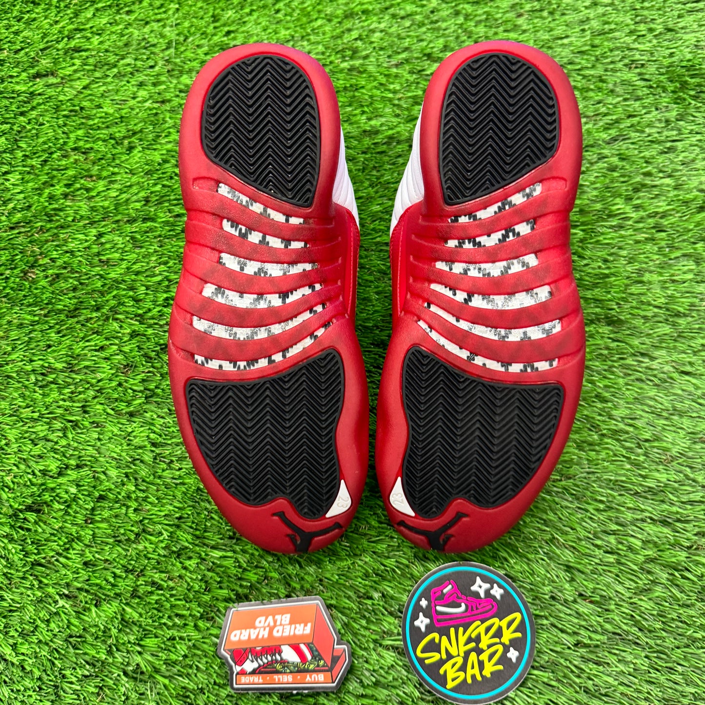 Jordan 12 Retro Cherry (2023) 8M/9.5W