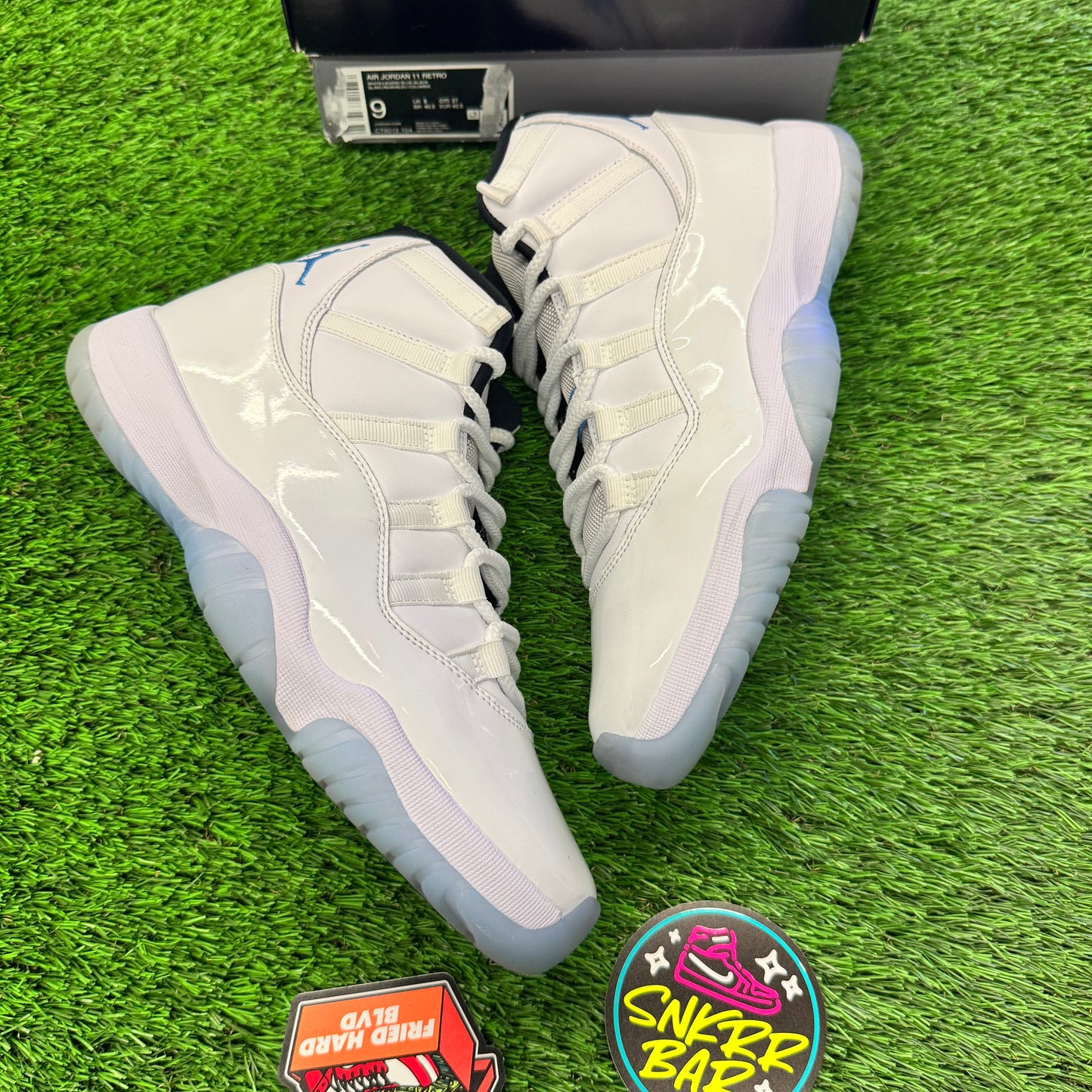 Jordan 11 Retro Legend Blue (2024) 9M/10.5W