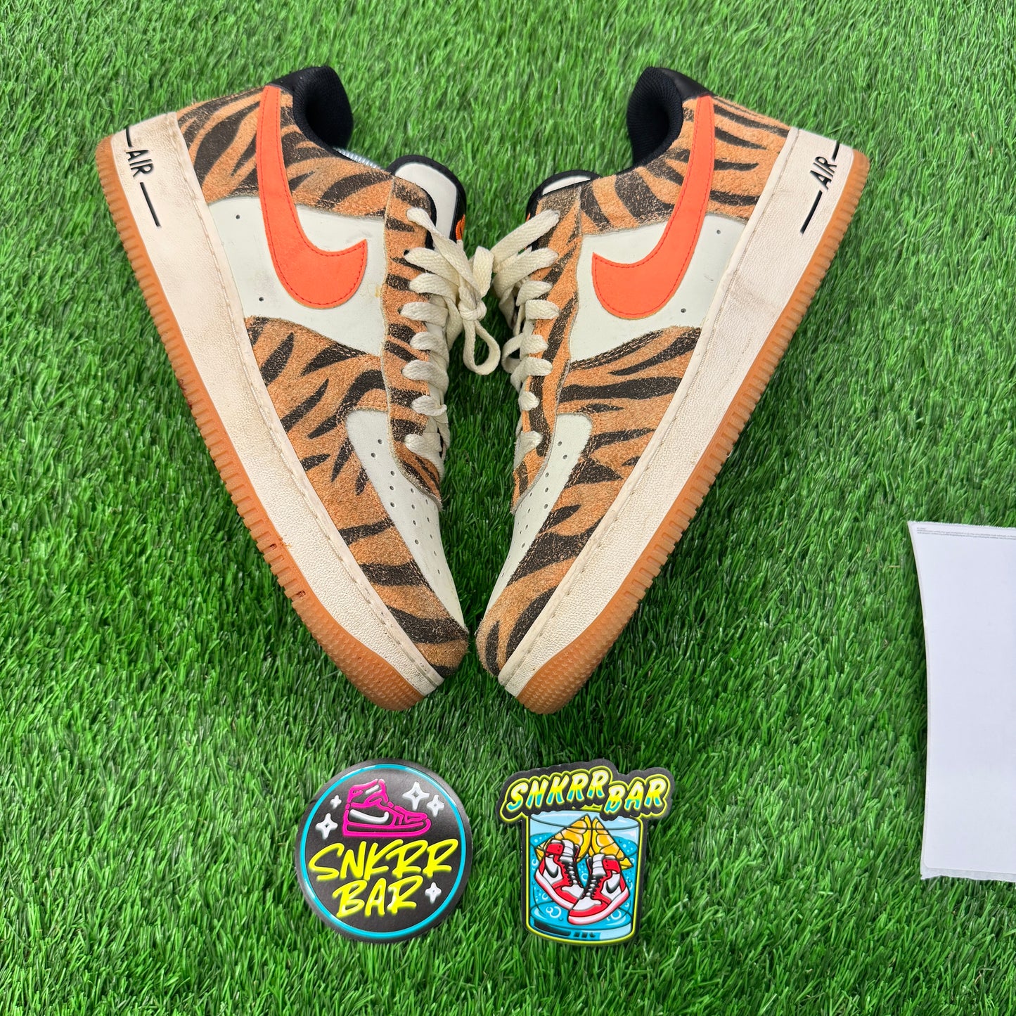 Air Force 1 Low Daktari SIZE 10.5M/12W