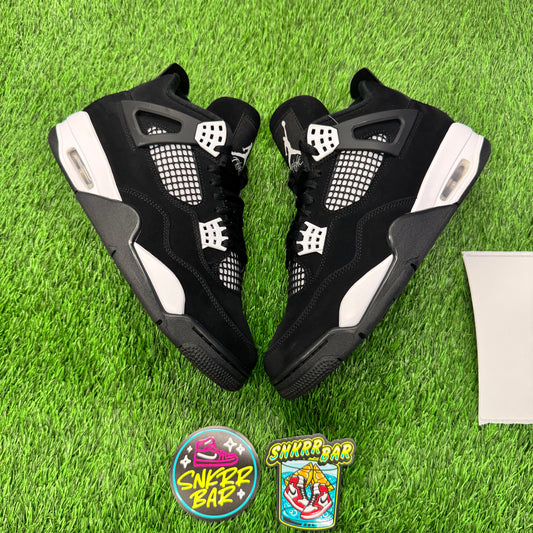 Jordan 4 Retro White Thunder SIZE 10M/11.5W