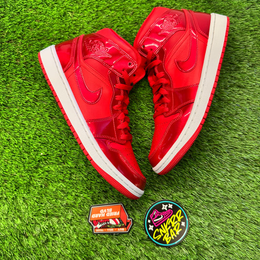 Jordan 1 Mid SE Pomegranate (Women's) 9M/10.5W