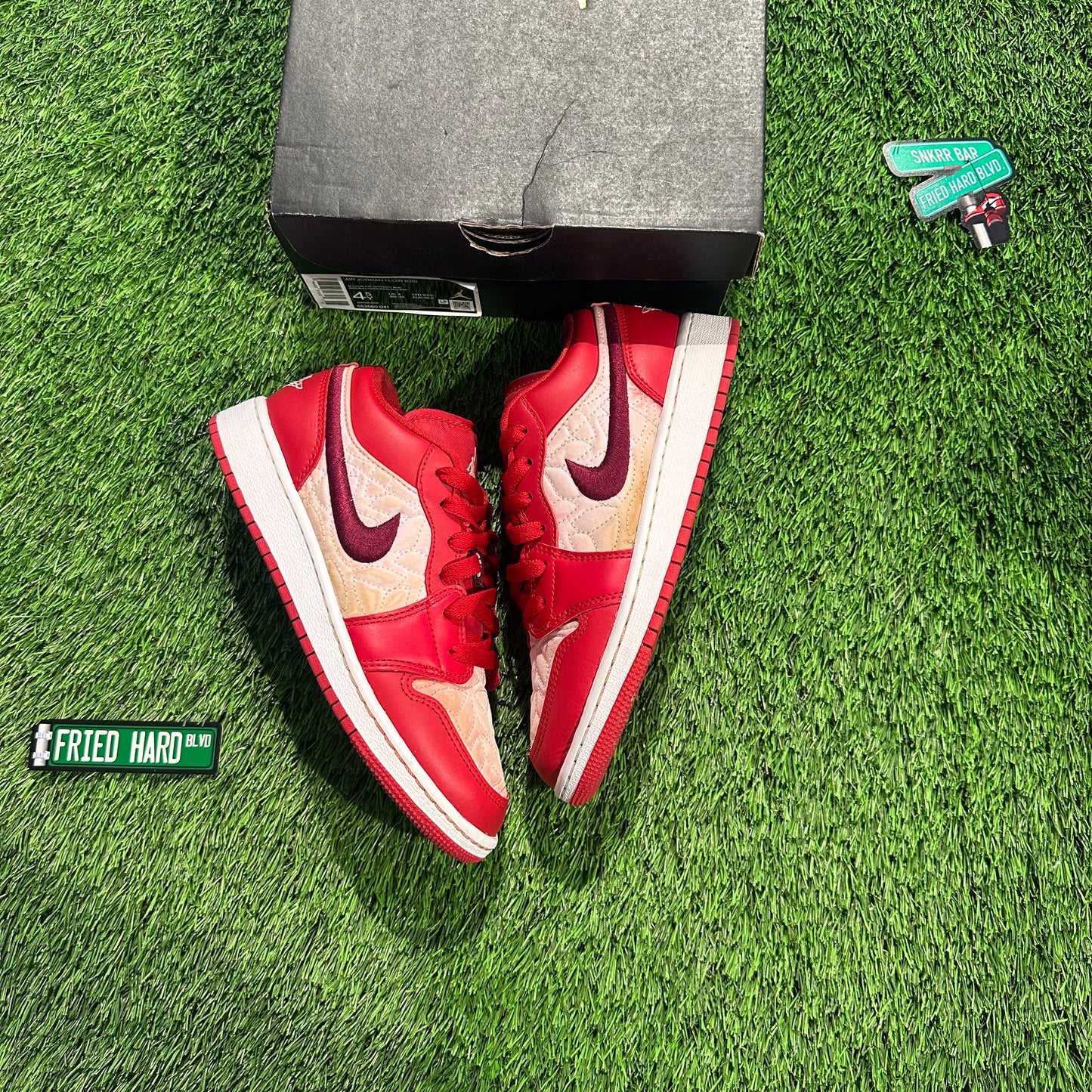 Jordan 1 Low SE Red Quilt (GS)