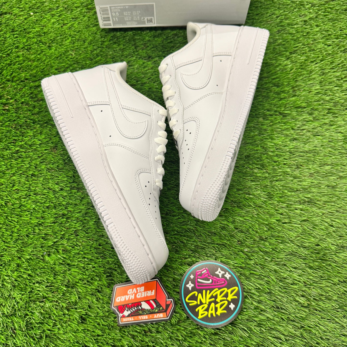 Nike Air Force 1 Low '07 White 9.5M/11W