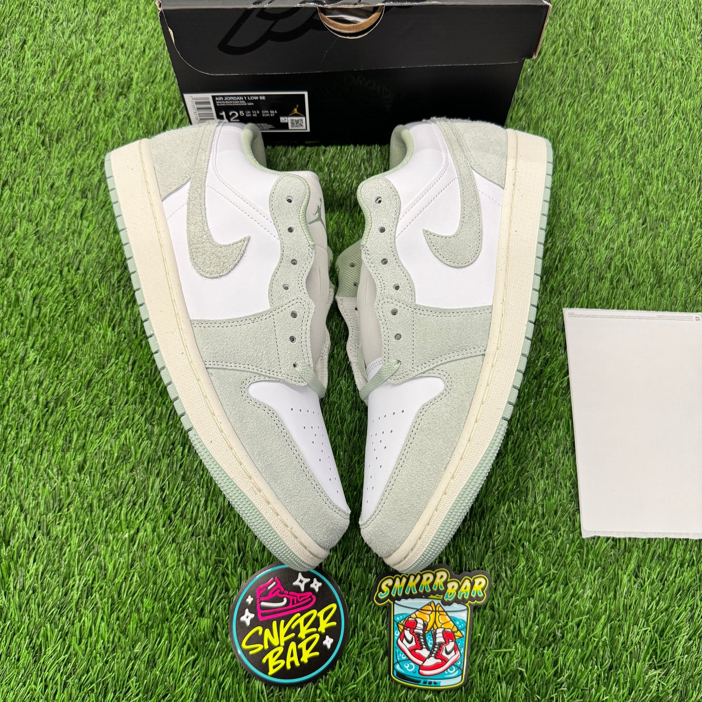 Jordan 1 Low SE Seafoam SIZE 12.5M/14W