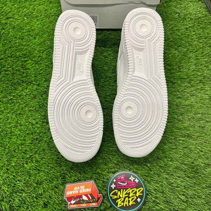 Nike Air Force 1 Low '07 White 9.5M/11W