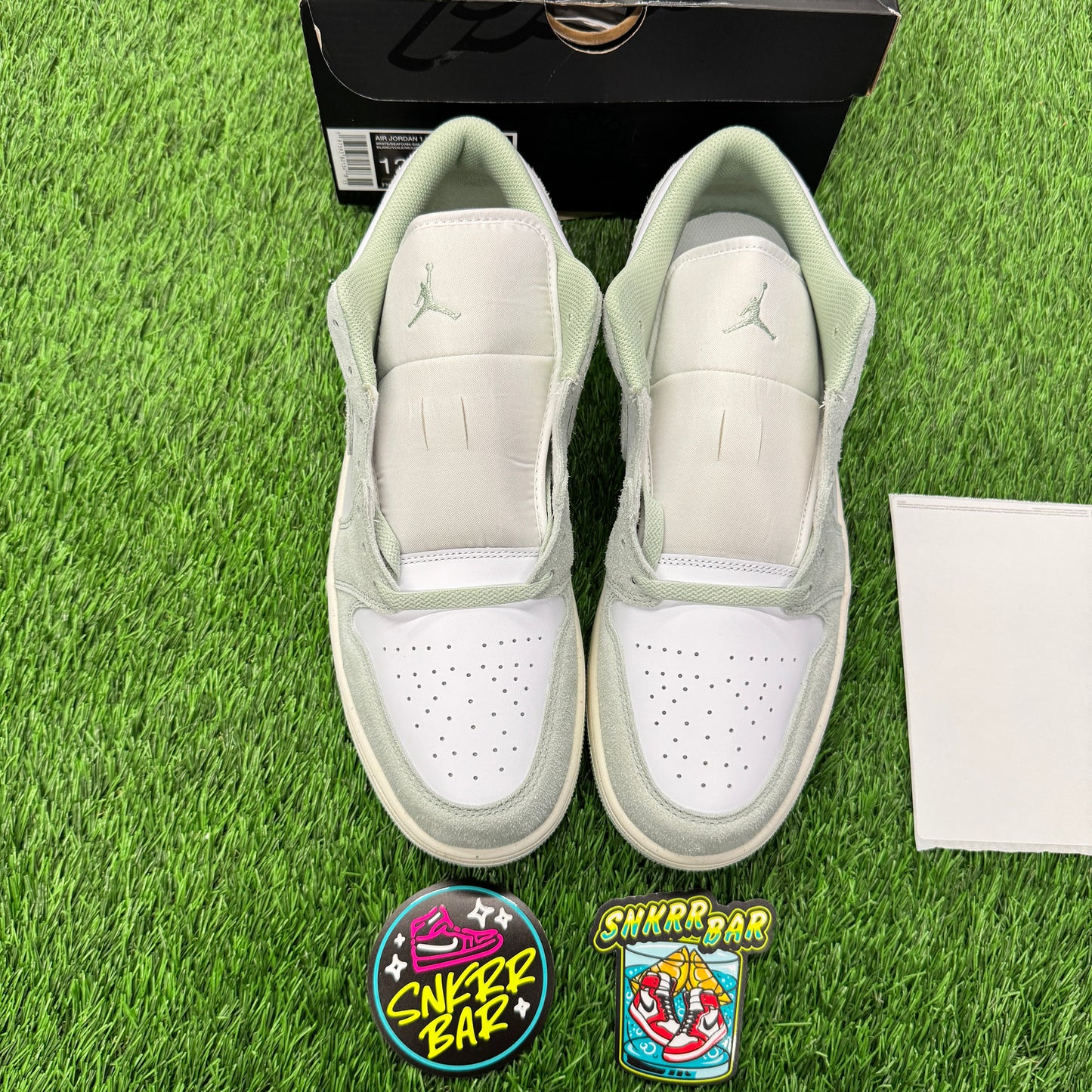 Jordan 1 Low SE Seafoam SIZE 12.5M/14W