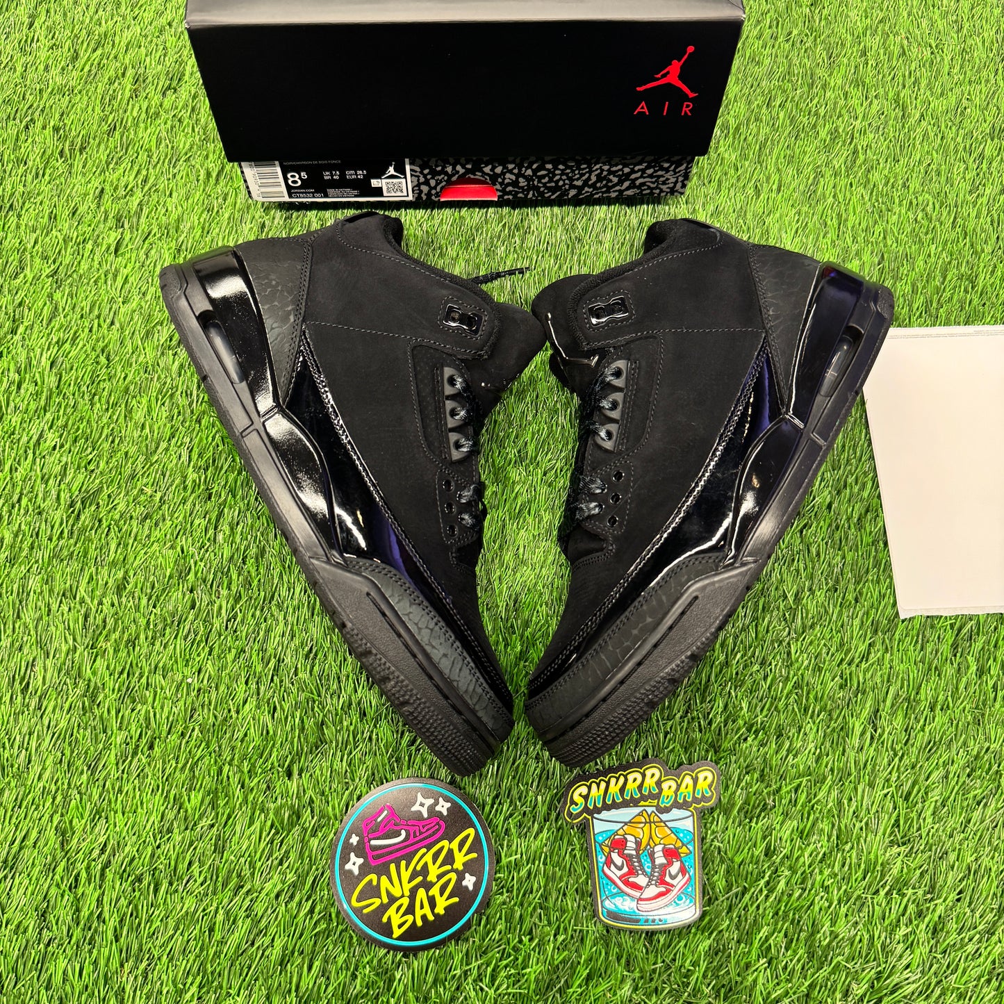 Jordan 3 Retro Black Cat (2025) SIZE 8.5M/10W