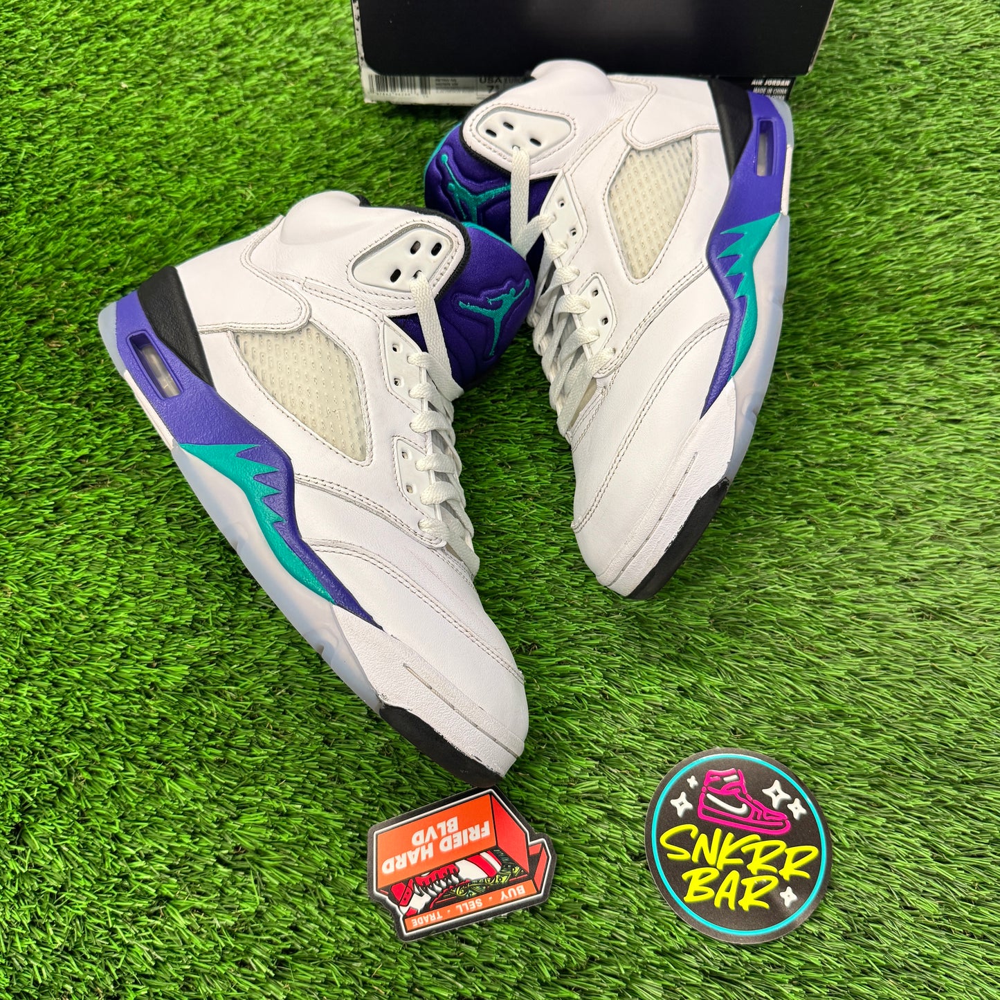 Jordan 5 Retro Grape (2025) 7.5M/9W