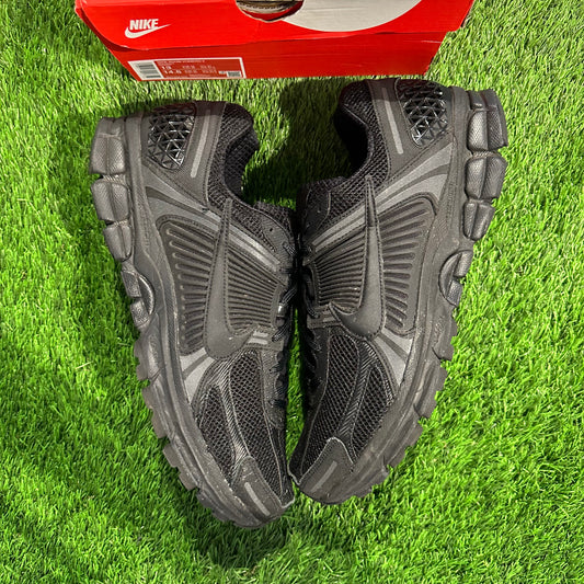 Nike Zoom Vomero 5 Triple Black (2023)