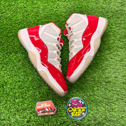 Jordan 11 Retro Cherry (2022) 10.5M/12W