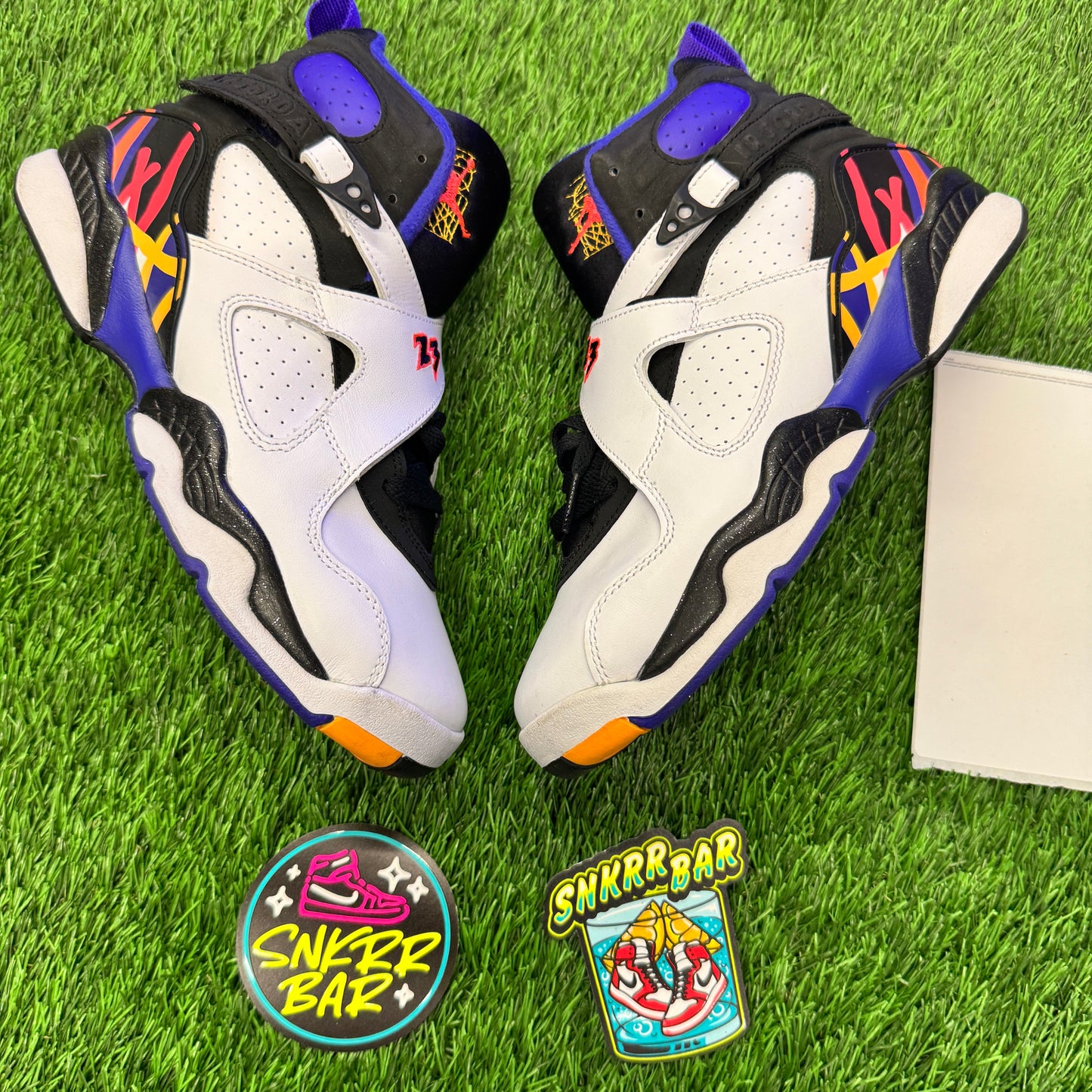 Jordan 8 Retro Three Peat (GS) 6.5M/8W