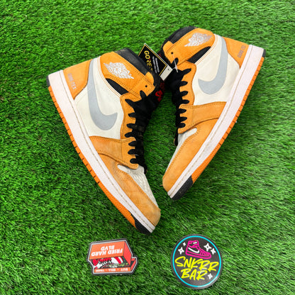 Jordan 1 Retro High Element Gore-Tex Light Curry