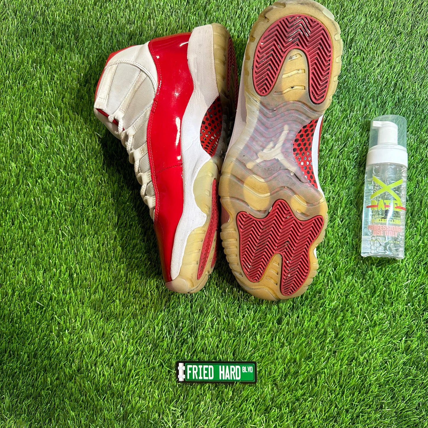 Jordan 11 Retro Cherry (2022)