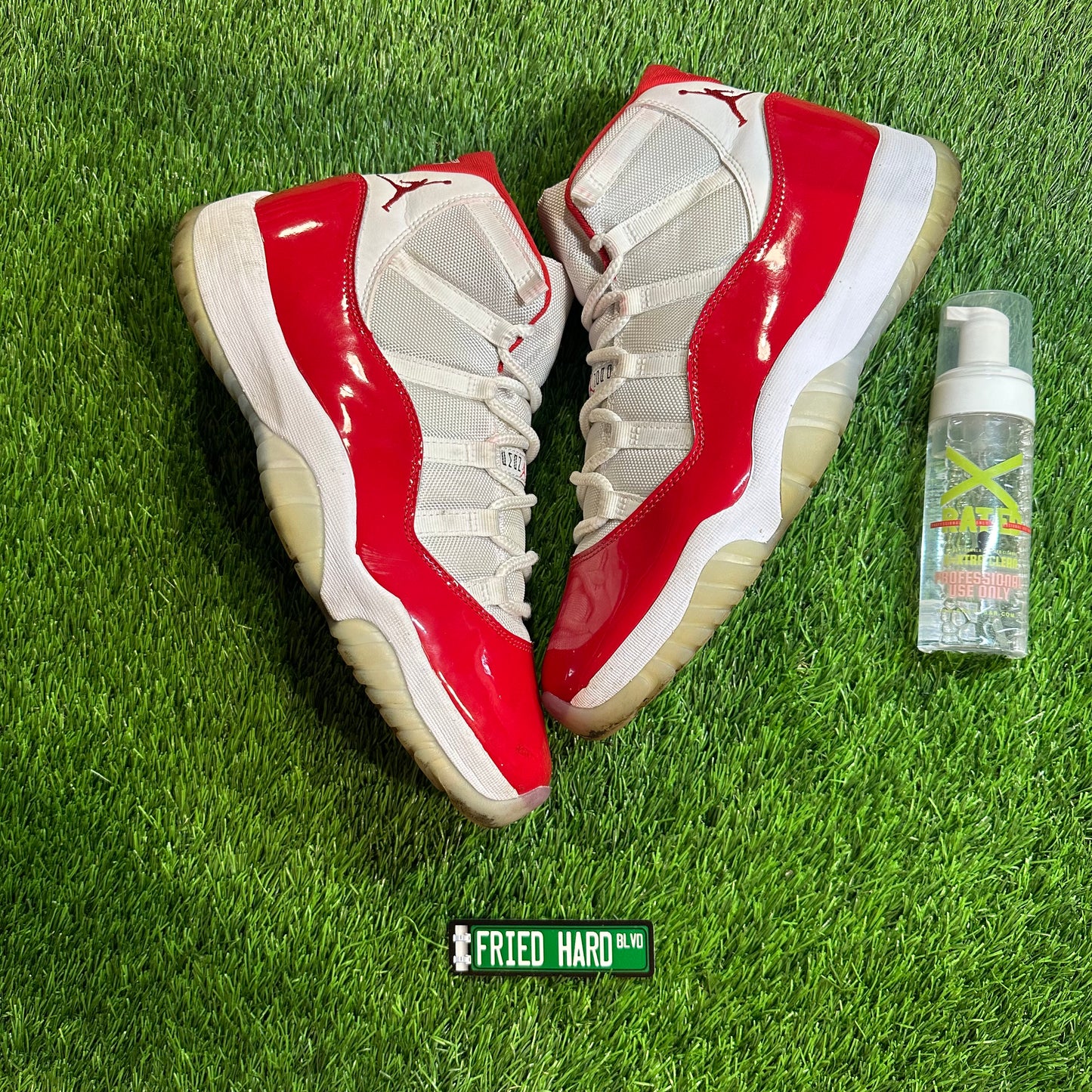 Jordan 11 Retro Cherry (2022)