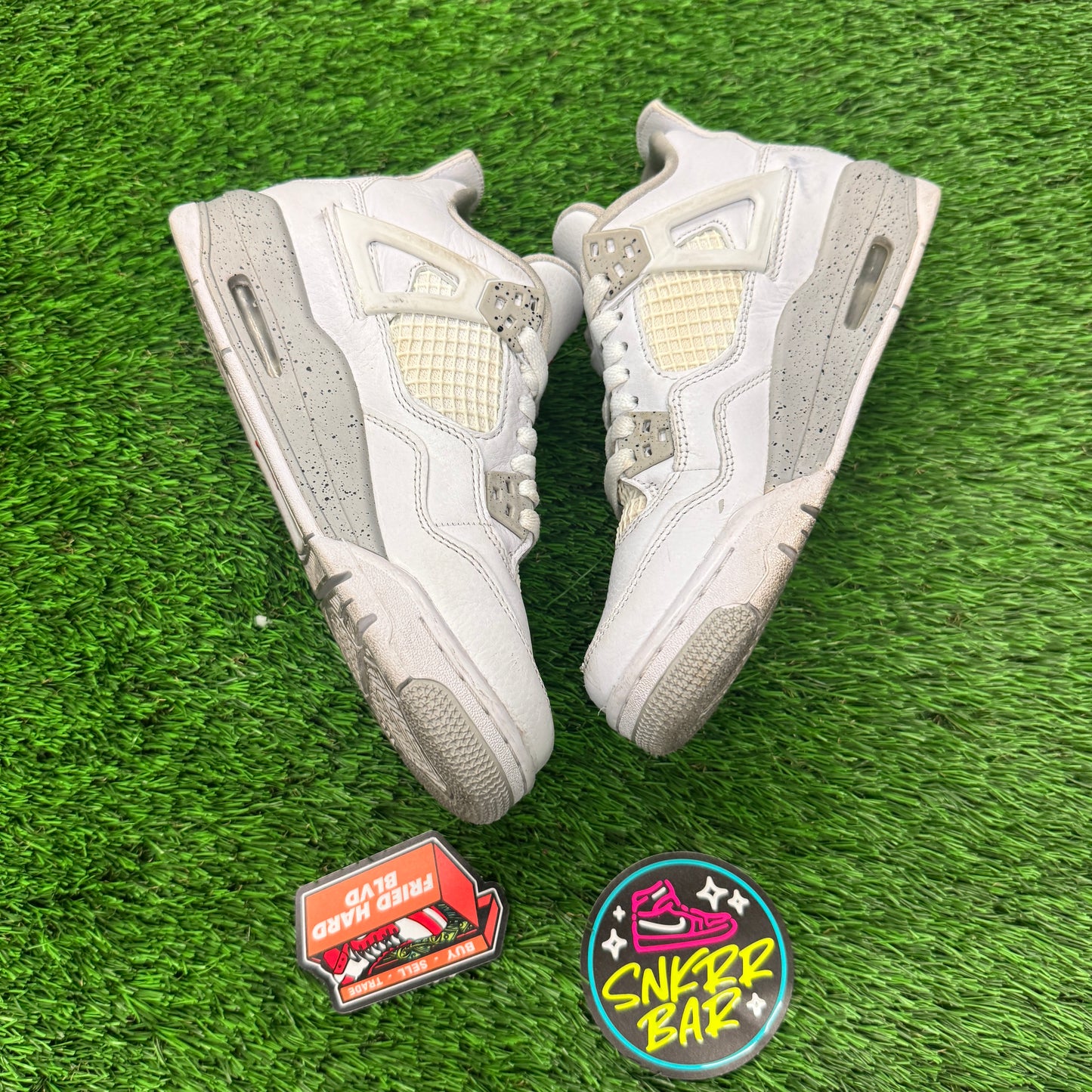 Jordan 4 Retro White Oreo (2021) (GS) 5.5Y/7W