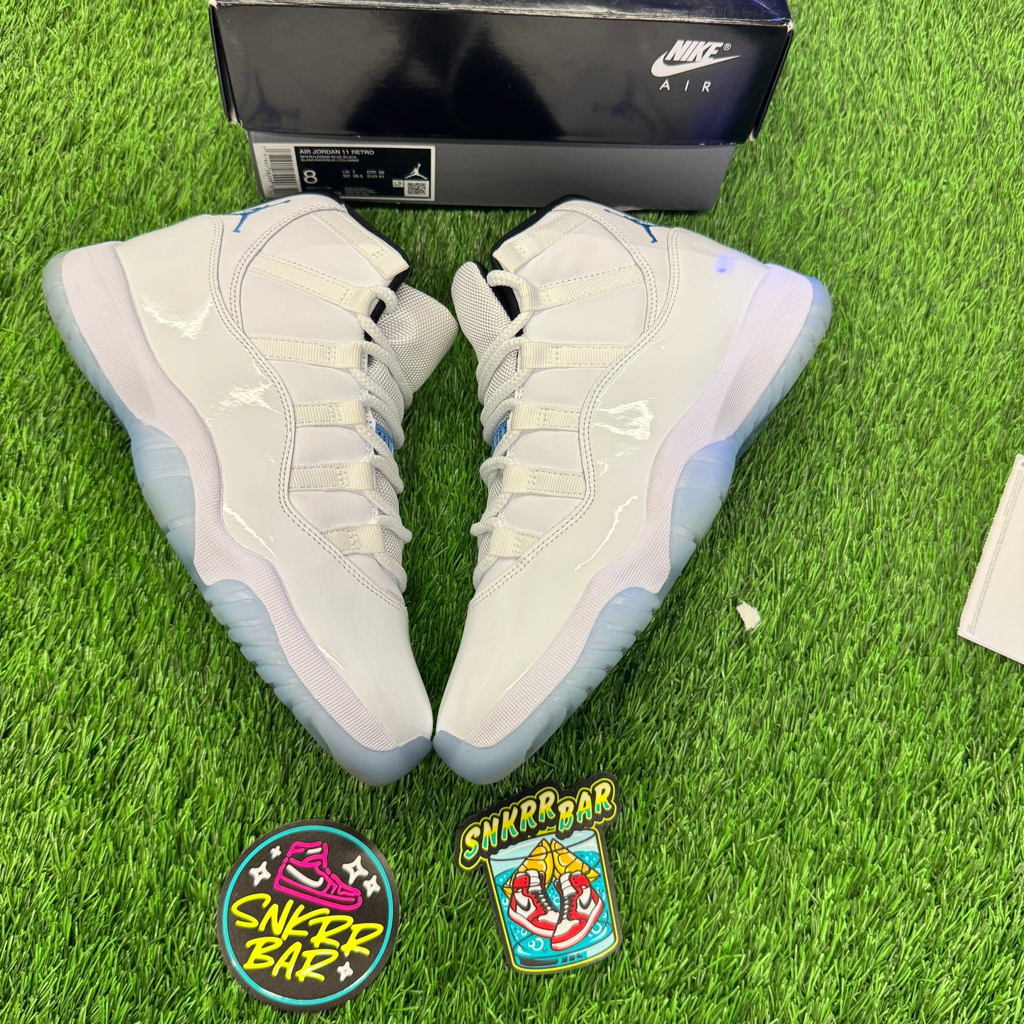 Jordan 11 Retro Legend Blue (2024) SIZE 8M/9.5W