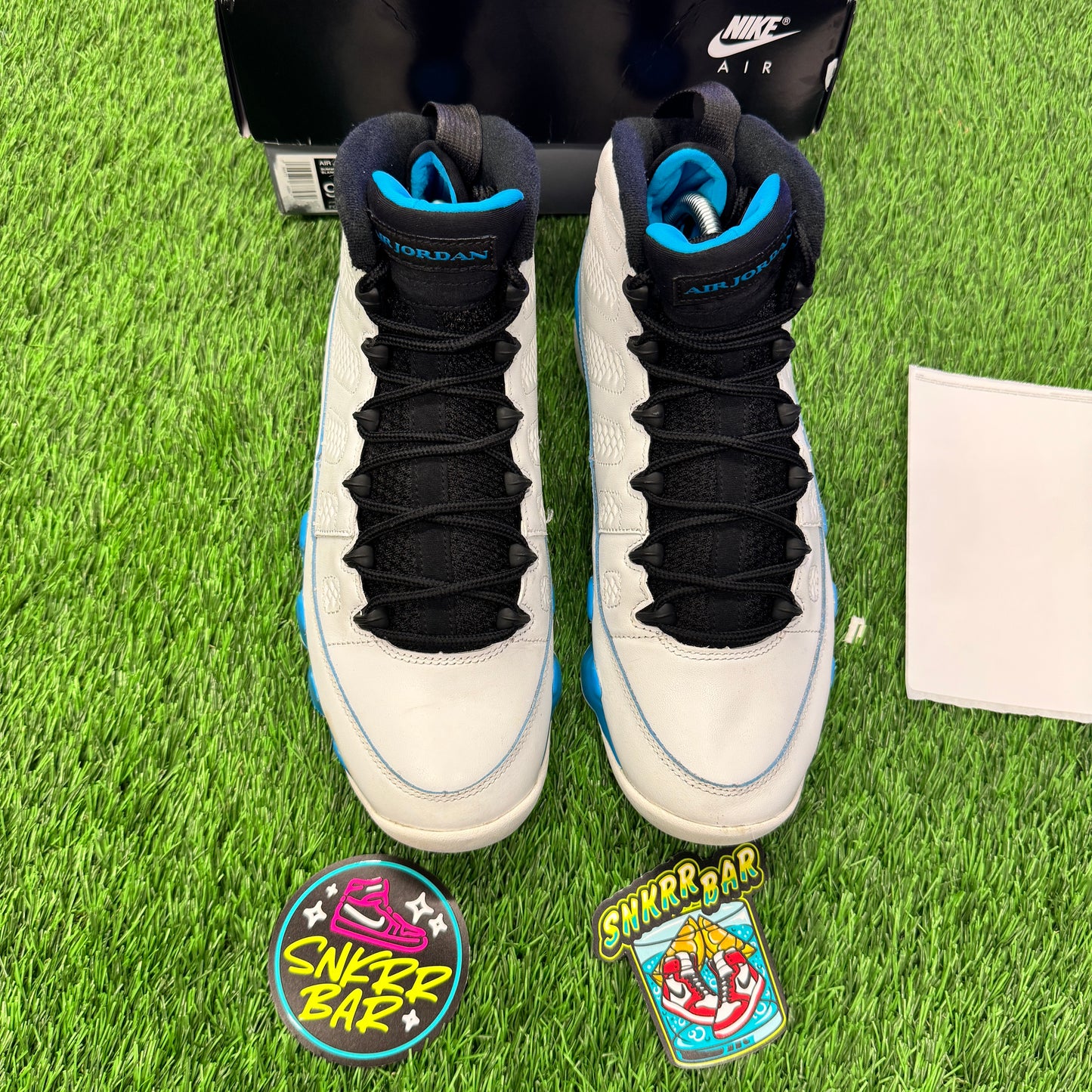 Jordan 9 Retro Powder Blue (2024) SIZE 9M/10.5W
