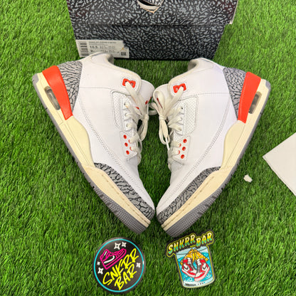 Jordan 3 Retro Georgia Peach (Women's) SIZE 9M/10.5W
