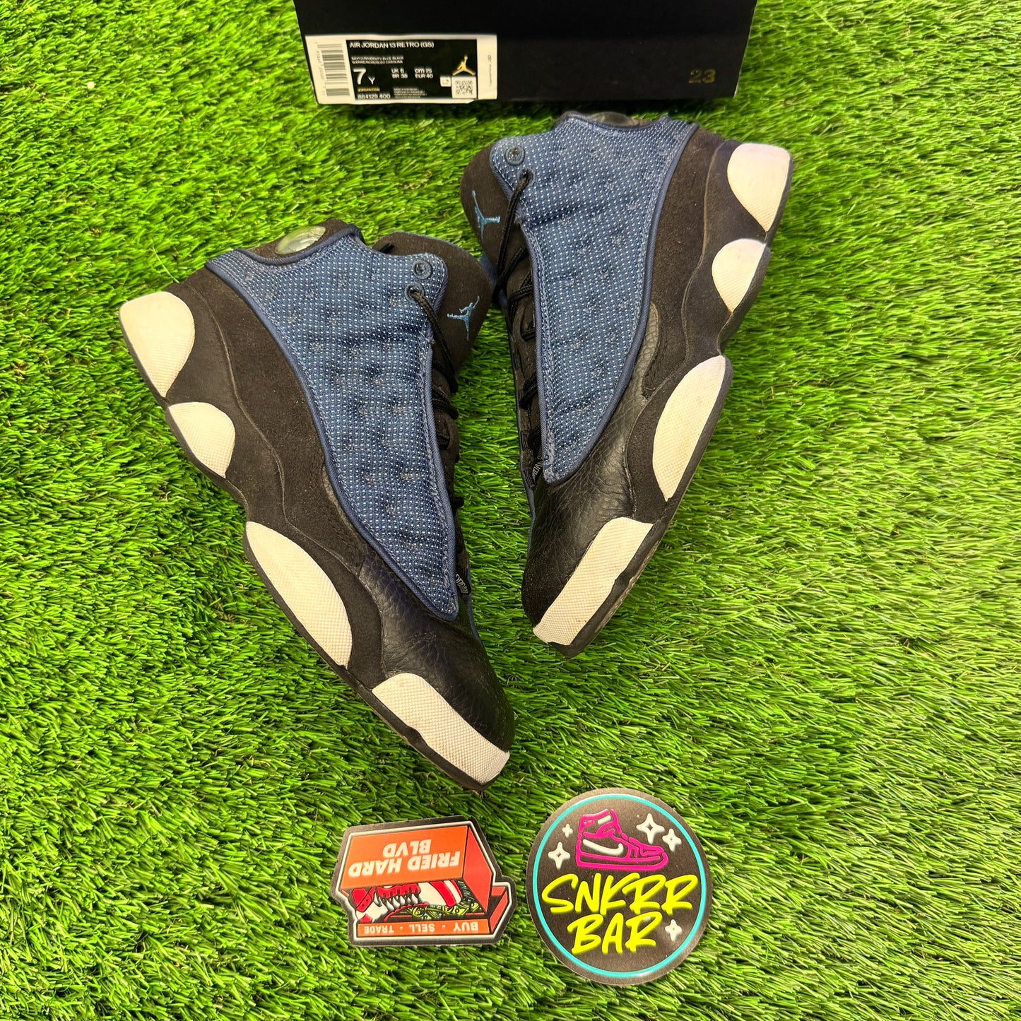 Jordan 13 Retro Brave Blue (2022) (GS) SIZE 7Y/8.5W