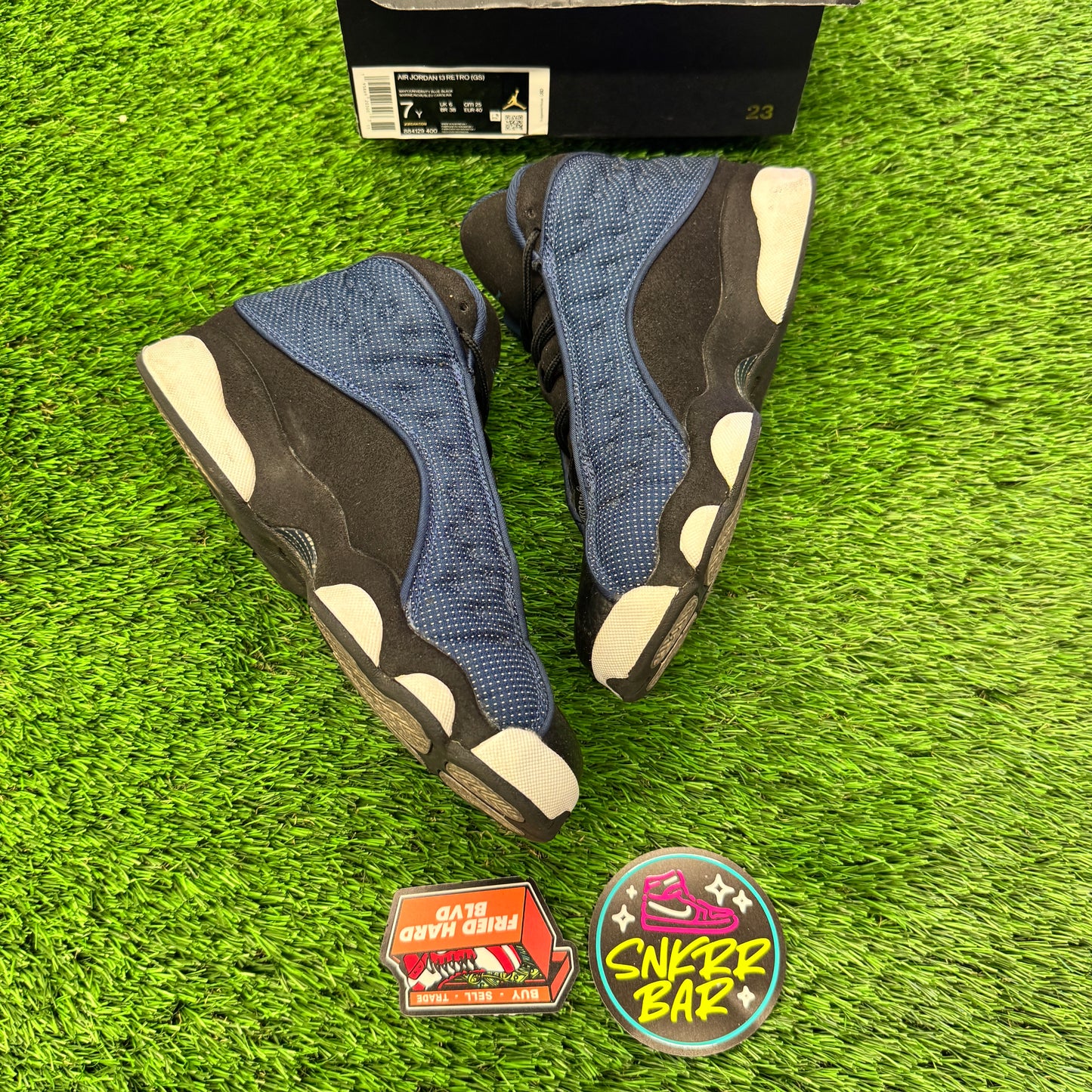 Jordan 13 Retro Brave Blue (2022) (GS) SIZE 7Y/8.5W