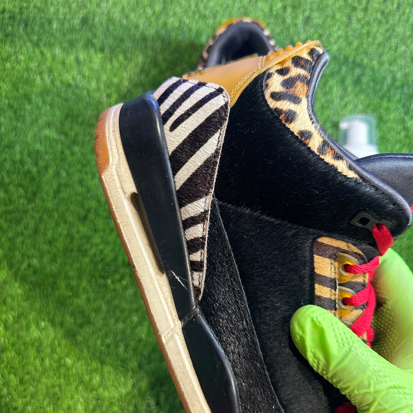 Jordan 3 Retro SE Animal Instinct