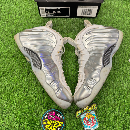Air Foamposite One Chrome White (Women's) SIZE 10.5M/12W