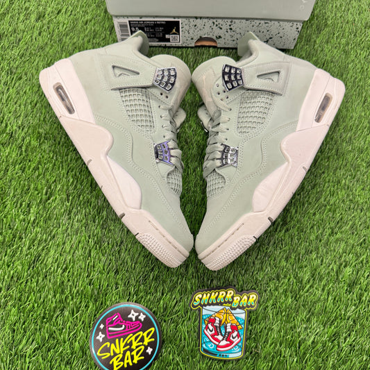 Jordan 4 Retro Seafoam Sail (Women's) SIZE 8M/9.5W