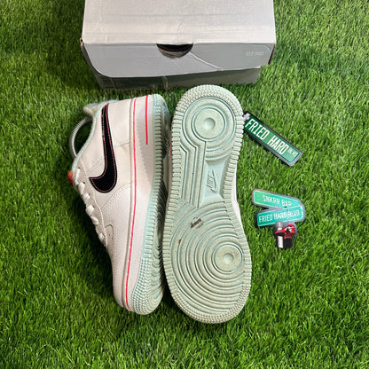 Air Force 1 Low 07 LV8 White Atomic Pink (GS) 5Y/6.5W