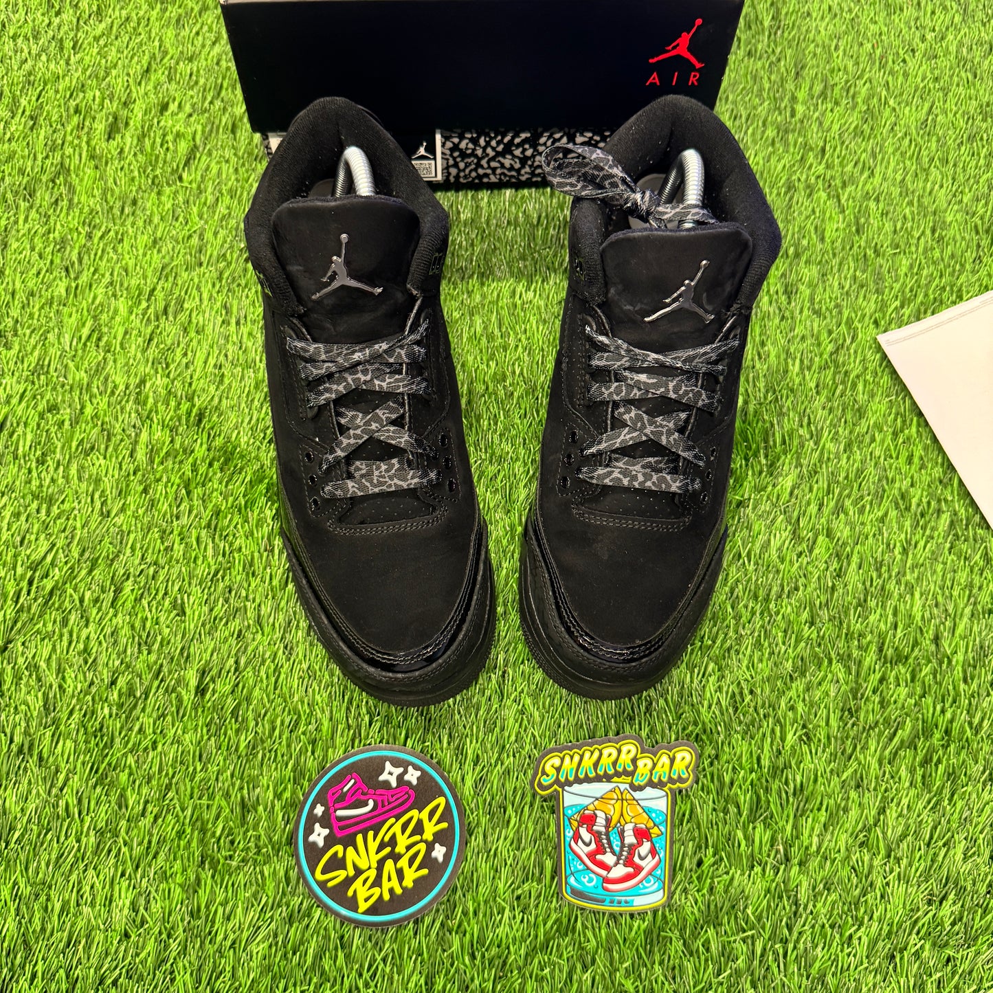 Jordan 3 Retro Black Cat (2025) (GS) SIZE 7Y/8.5W